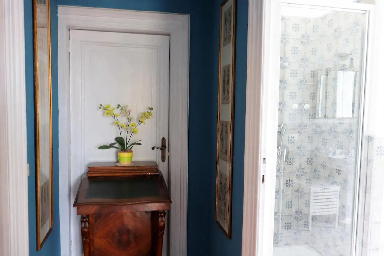 Trevi Grand Blu Suite B&B Roma Bed & Breakfast